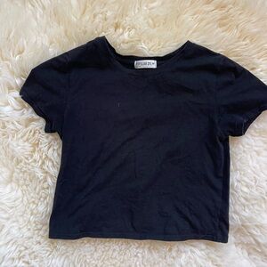Womens cropped black tee